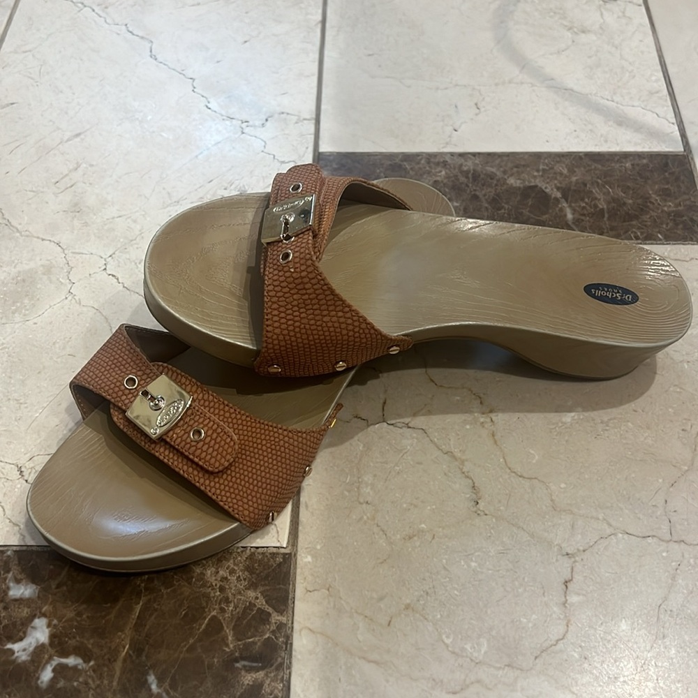 Dr. Scholls classic shoes size 9